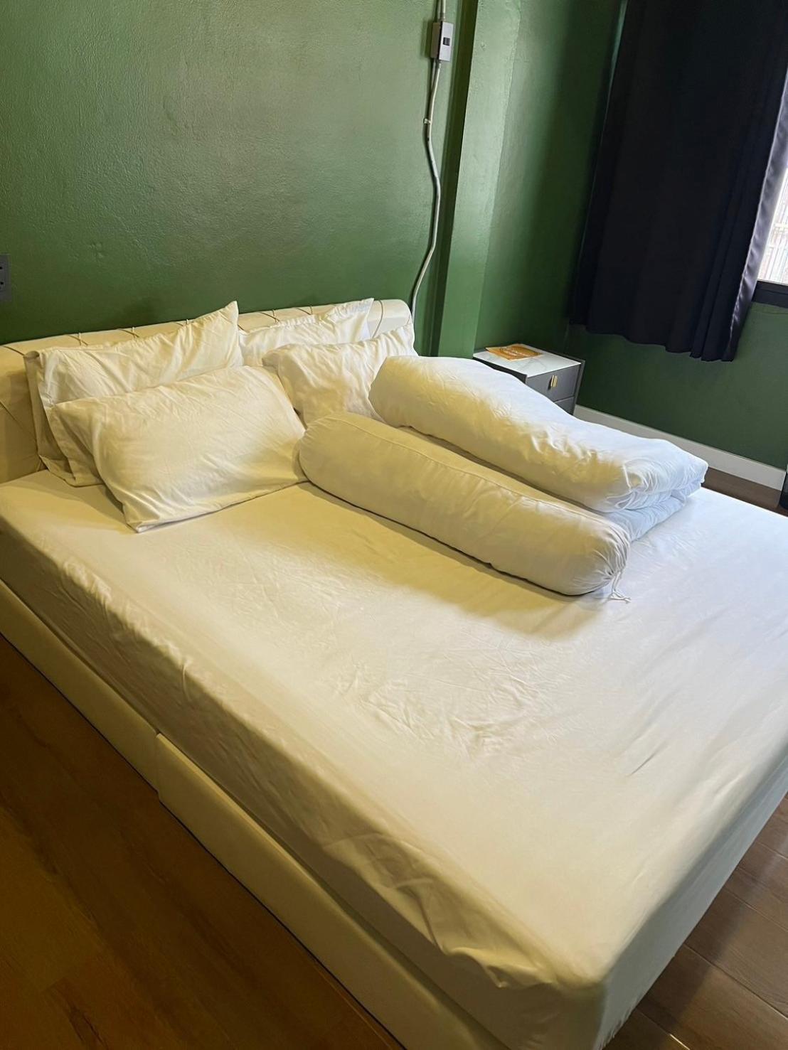 666 Cnx Hostel Chiang Mai Buitenkant foto